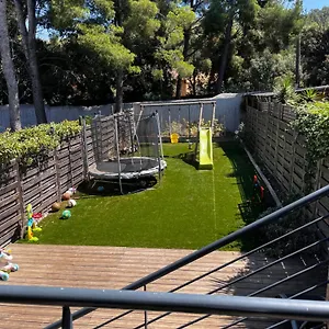  Appartement Morgiou Sormiou T4 Climatise Familial - 3 - Terrasse Bois - Jardin Privatif - Calanques A Pied - Plages & Velodrome A 10 Min - Ideal Familles & Randonneurs & Grimpeurs - Escalade A 5 Min - Sud